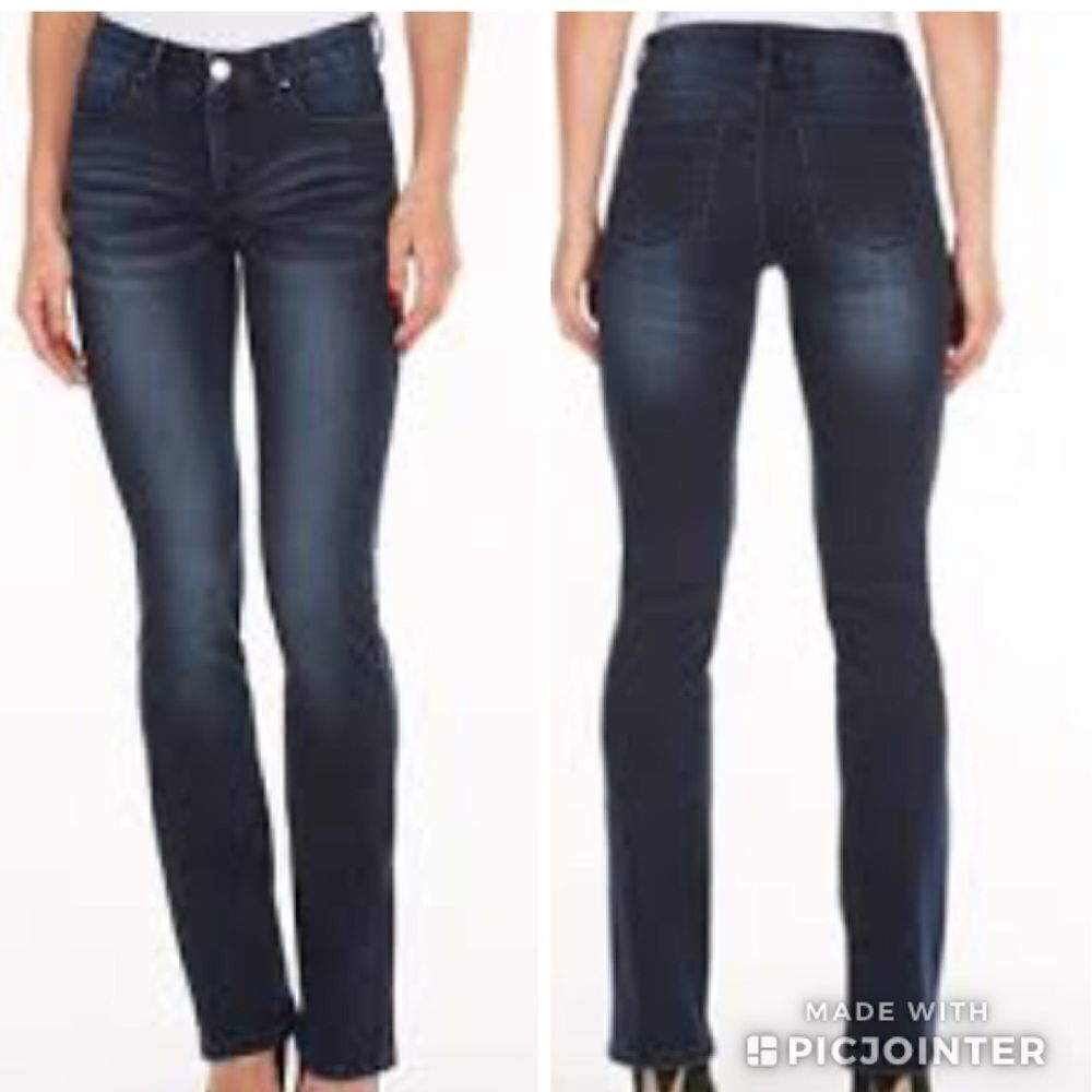 NWT Mid Rise Boot Cut Jeans 6 X 33